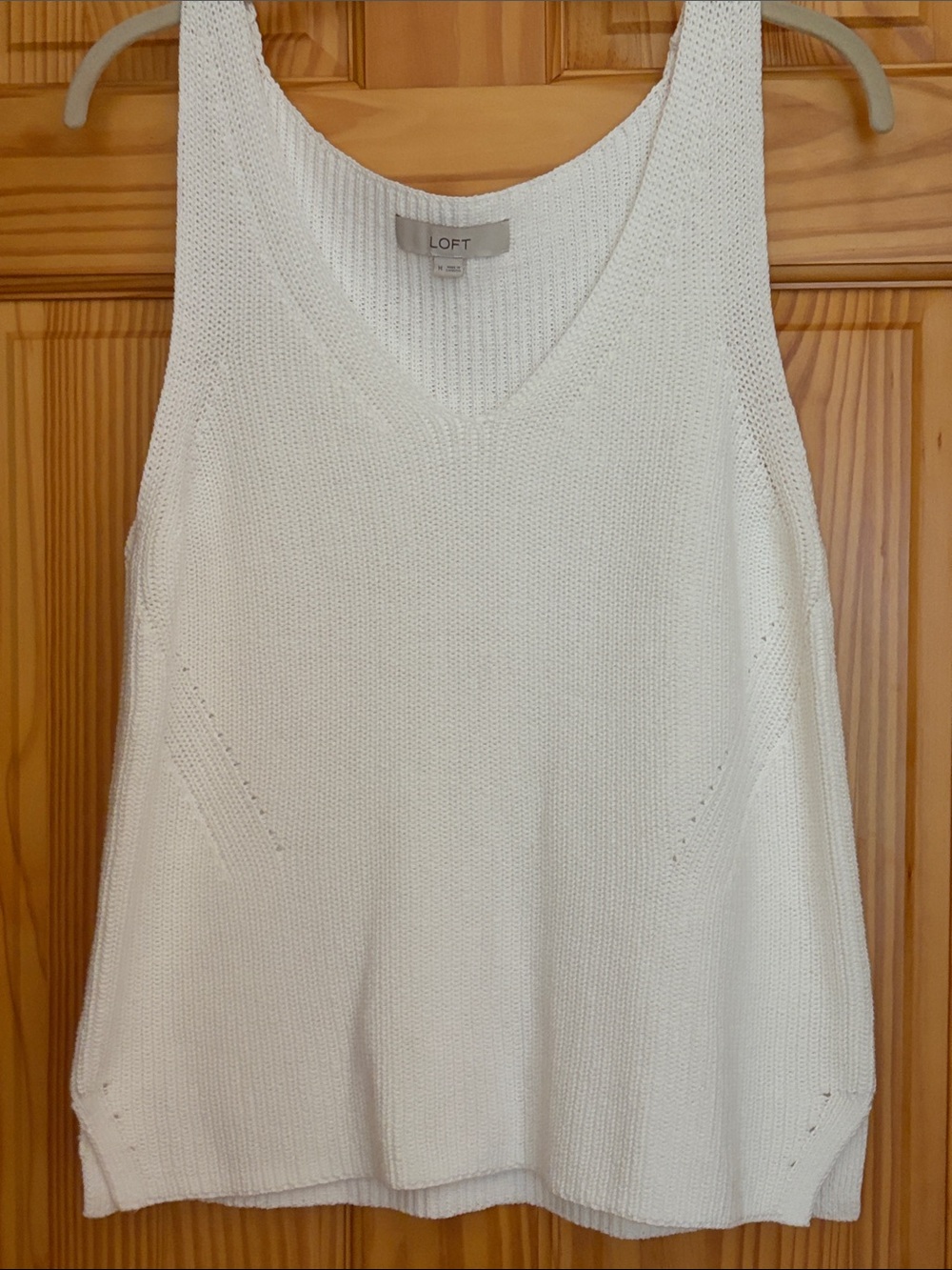 LOFT White V-Neck Knit Tank